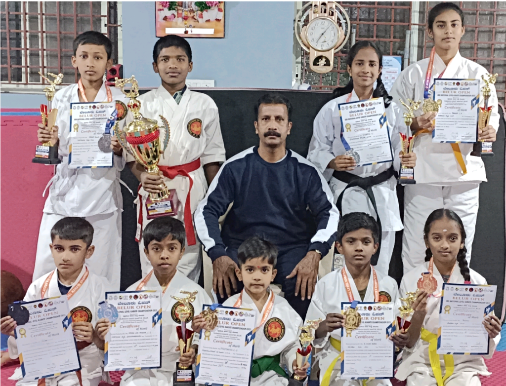 kids karate group